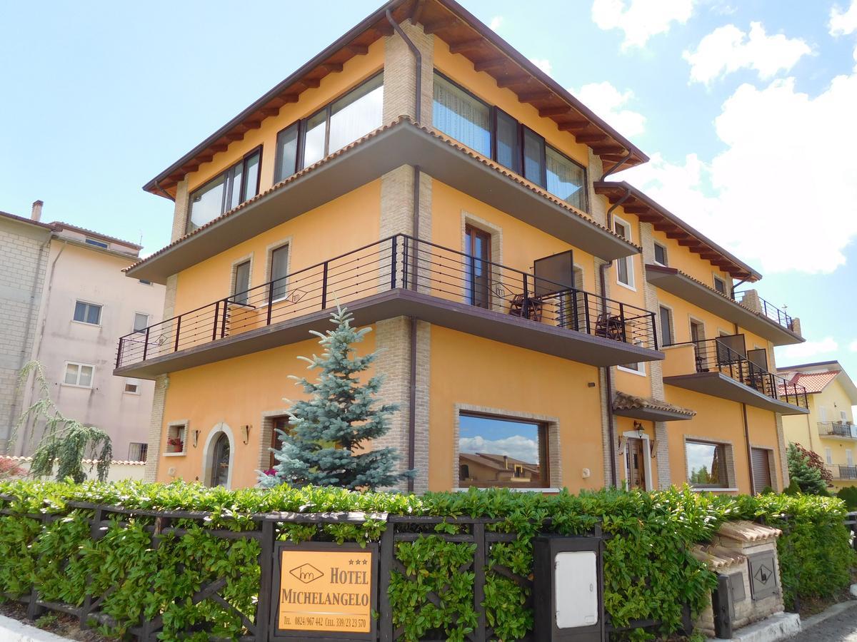 Hotel Michelangelo San Bartolomeo in Galdo Ngoại thất bức ảnh