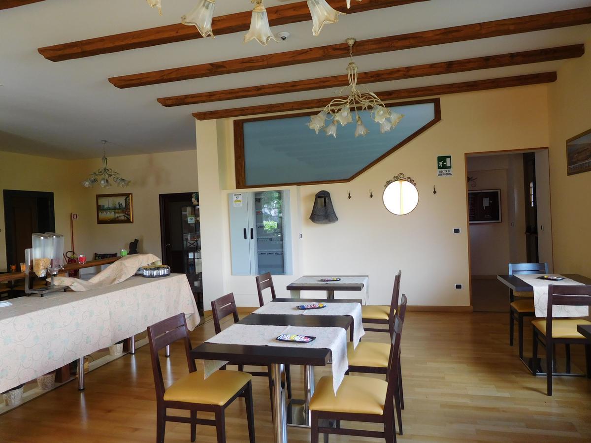 Hotel Michelangelo San Bartolomeo in Galdo Ngoại thất bức ảnh